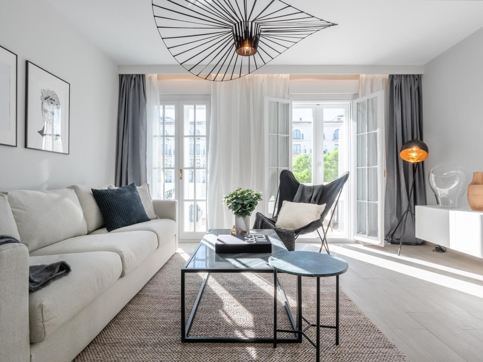 3 Bdrm Stylish Apt W Pool In Puerto Banus Marbella Eksteriør bilde
