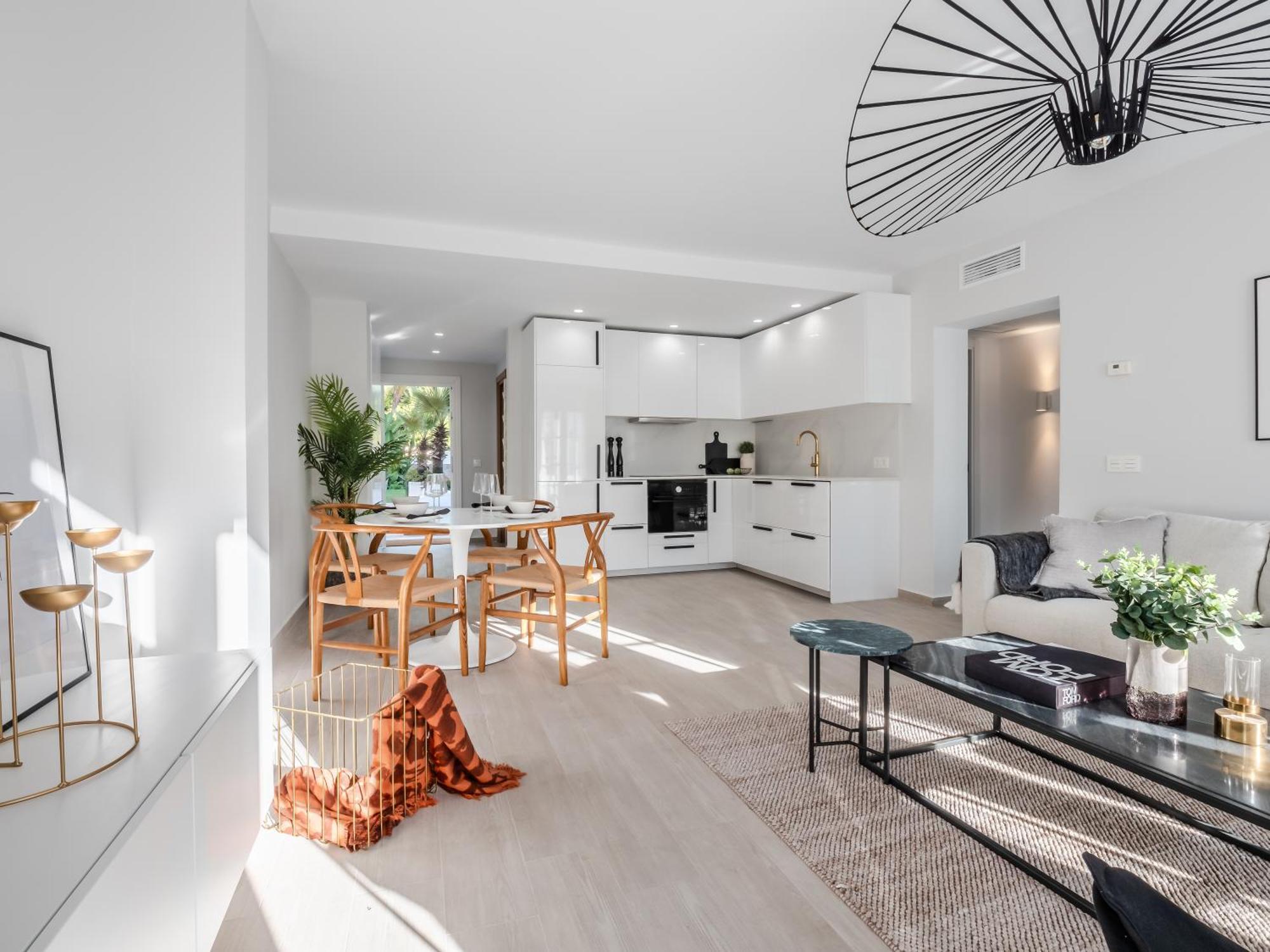 3 Bdrm Stylish Apt W Pool In Puerto Banus Marbella Eksteriør bilde