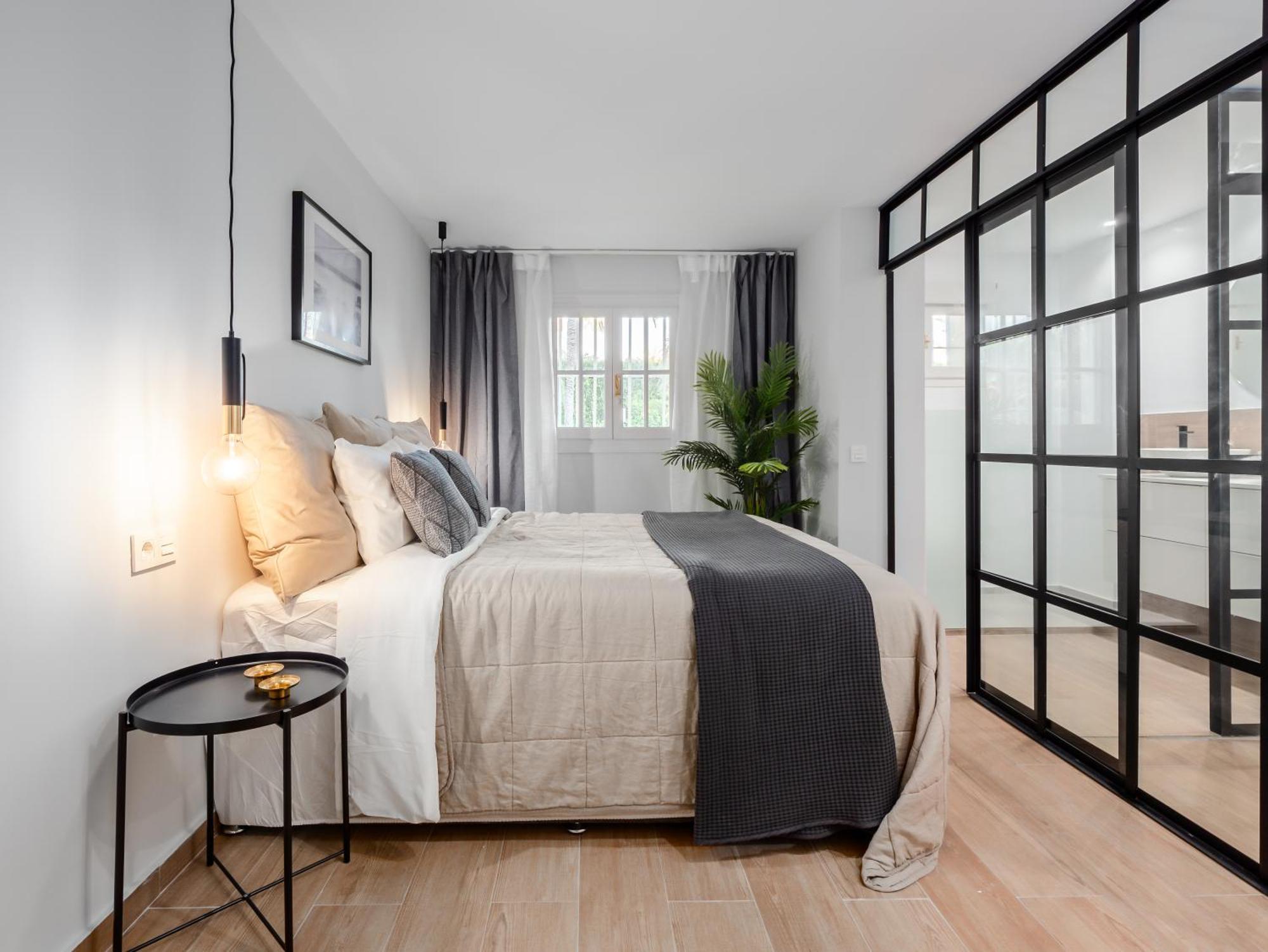 3 Bdrm Stylish Apt W Pool In Puerto Banus Marbella Eksteriør bilde